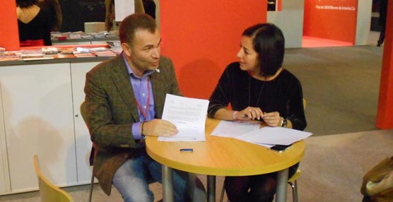 La firma del acuerdo entre los Ayuntamientos de Murcia y Valladolid para fomentar el Turismo de Congresos.