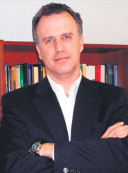 El consejero delegado de Versys Travel, Antonio Peña.