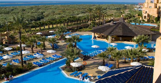 Piscina del hotel.