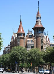 La 'Casa de les Punxes', en Barcelona, la nueva sede de las oficinas de Kuoni DMC.