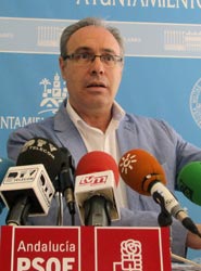 El portavoz del PSOE de Córdoba, Juan Pablo Durán.