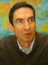 Rafael Serra preside UCAVE.