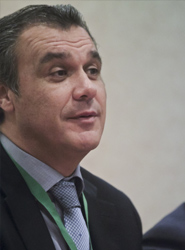 Rafael Gallego preside CEAV.