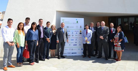 Algunos asistentes al Primer Congreso Solidario del Seguro en Águilas.