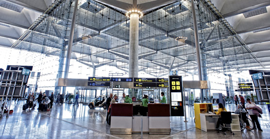 Los aeropuertos han recibido 56,7 millones de pasajeros internacionales, un 1,3% más que en 2012. 