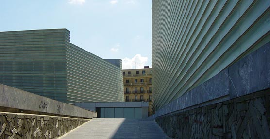 El Ayuntamiento de San Sebastián quiere unir los dos cubos del Kursaal para acoger mayores eventos.