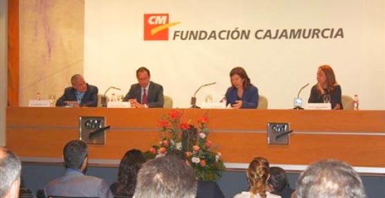 La celebración del IX Congreso de la Sociedad Valenciano–Murciana de Cirugía Oral y Maxilofacial.