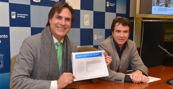 El concejal de Turismo de Málaga, Damián Caneda, y el director del Convention Bureau, Francisco Quereda.
