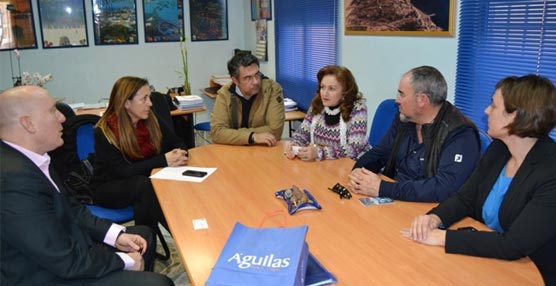 La reunión del representante de Emotions Factory con los responsables turísticos de Águilas.
