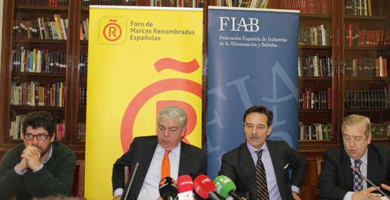 El Foro de Marcas Renombradas Españolas y FIAB han presentado un estudio sobre la percepción de los turistas.