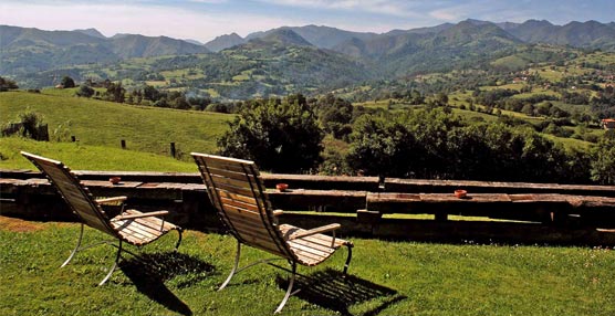 Los cursos permiten al alumnado aprender o perfeccionar la lengua anglosajona mientras disfrutar de un fin de semana en plena Sierra del Sueve, en Asturias.