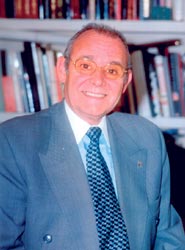 El ex presidente de OPC Madrid y OPC España, Julio Abreu.