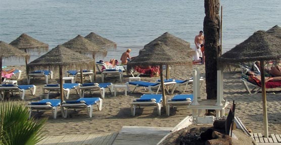 El 37,1% de los viajeros que llegaron a Andalucía el pasado año lo hicieron entre julio y septiembre.