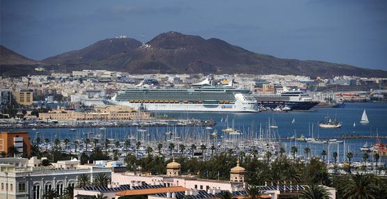 Las patronales canarias recuerdan a Soria que la representaci&oacute;n de los hoteles en las Islas corresponde a las asociaciones