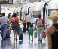 Competencia pide la eliminación de los privilegios que puedan favorecer a Renfe en el proceso de liberalización ferroviaria