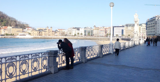 Entre los nuevos destinos, destacan algunas de las principales zonas veraniegas de la Península, como el Algarve, La Costa Alicantina, Tenerife o San Sebastián (en la imagen).