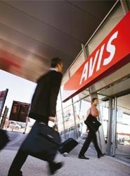 Avis recibe el reconocimiento a su compromiso con la experiencia del cliente en los World Travel Awards