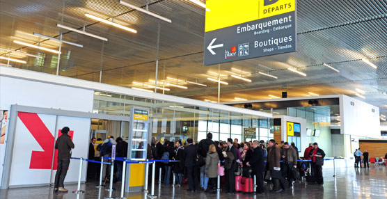 La oposici&oacute;n de los Estados miembros podr&iacute;a dejar sin efecto la propuesta de Bruselas para simplificar el sistema de visados