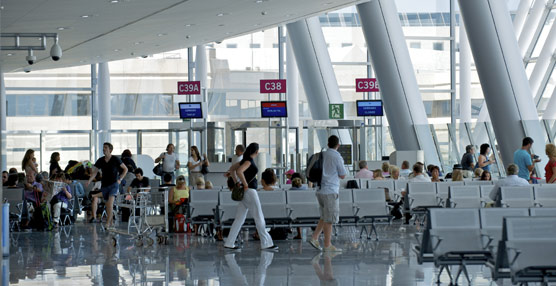 Canarias y Grecia lideran el crecimiento del tr&aacute;fico a&eacute;reo en Alemania, con aumentos del 15% y 18% en la temporada de verano