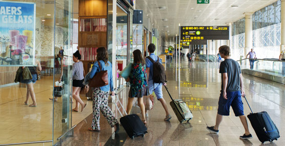 El Gobierno prev&eacute; &lsquo;continuidad en el ritmo de crecimiento&rsquo; de las llegadas de turistas y del gasto en los primeros meses de 2015