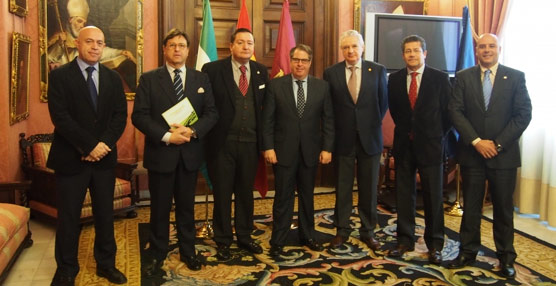 ASET: &lsquo;Es el momento de que en Sevilla se apueste de forma rotunda y sin fisuras por el Sector Tur&iacute;stico&rsquo;