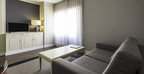 El ILUNION Suites Madrid dona casi 300 muebles a la Asociaci&oacute;n Nacional de Ciegos de Albania