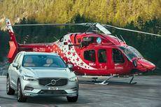Vehículo de Volvo y helicóptero 'Hertz Prestige Collection'