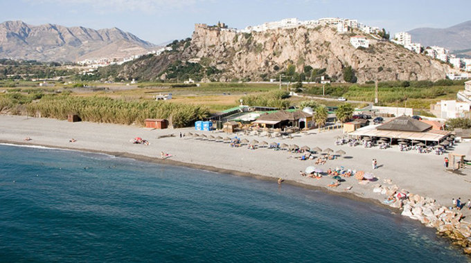 El Gobierno pide responsabilidad en las playas