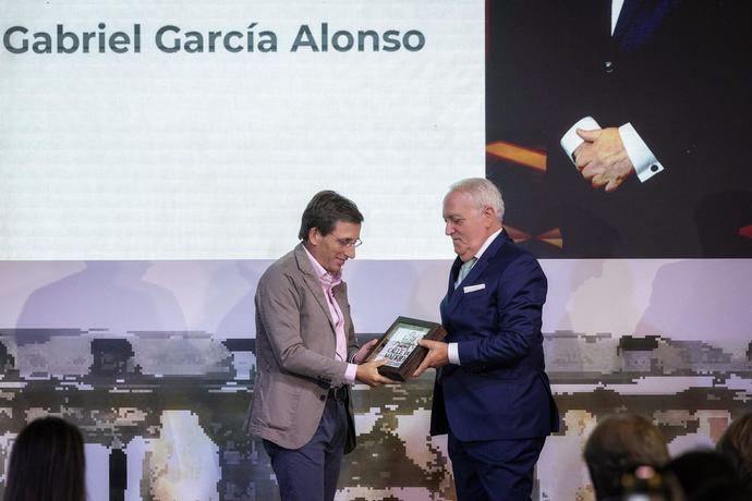Entrega de distintivo.