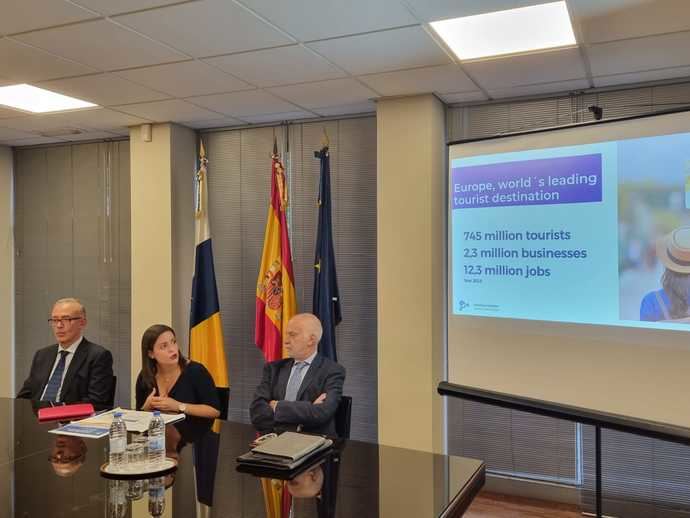 Canarias presenta la Convención Europea de Islas Turísticas