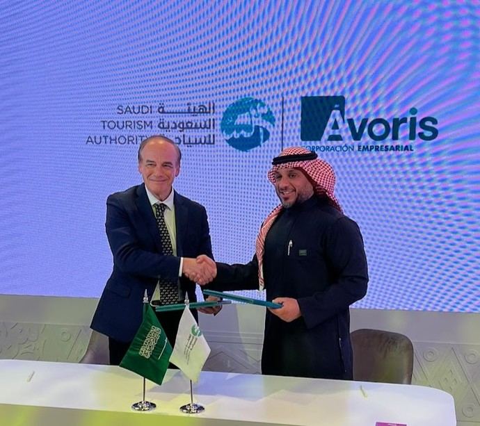 Ávoris y la Autoridad de Turismo Saudí firman un acuerdo en pro del destino