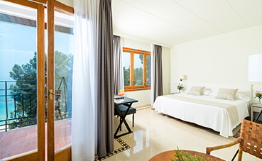 Hotel Santa Marta inaugura temporada tras una reforma