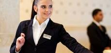 El turismo lidera la contratación laboral este verano