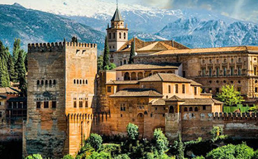 Granada prevé una ocupación del 71,8% en el Puente de Andalucía