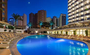 El Hotel RH Princesa de Benidorm recibe dos galardones