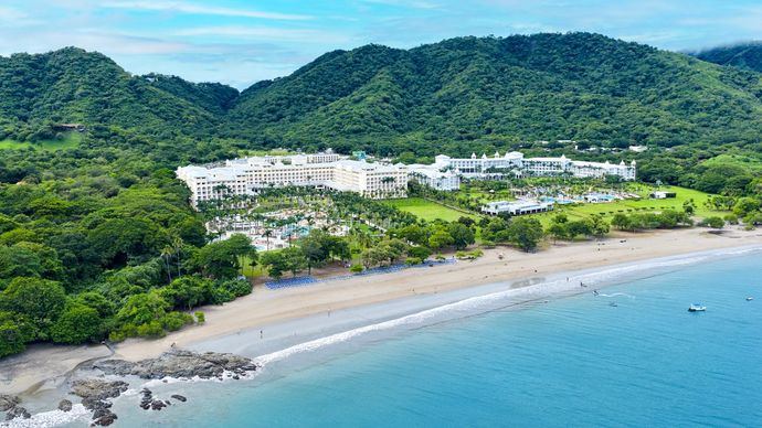 RIU Hotels & Resorts reabre el renovado Riu Guanacaste en Costa Rica