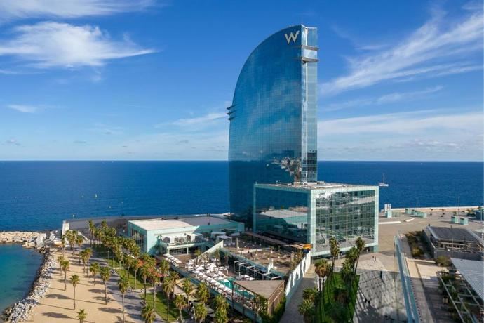 Casi el 84% de los clientes hoteleros de Barcelona en 2024 fueron extranjeros