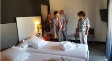 La Consejería visita el Ilunion de Romareda.