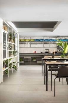 Restaurante Lateral.