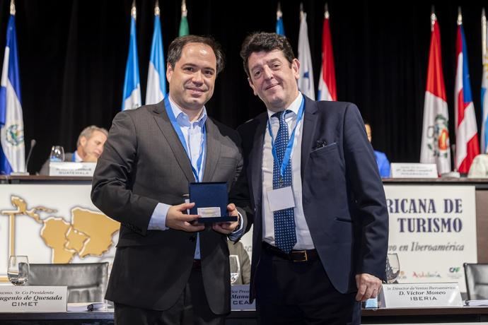 El Empresariado recibe las Medallas CIMET por impulsar a Iberoamérica