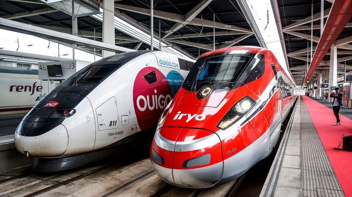 Trenes de alta velocidad.