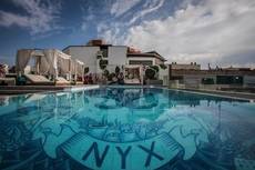Nueva piscina del Nyx Hotel Madrid.