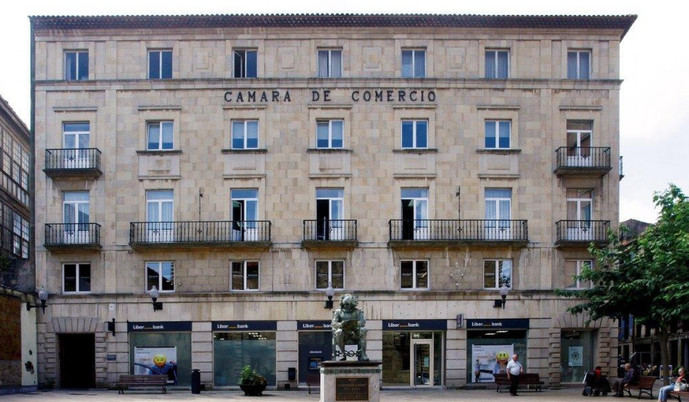 La Cámara de Comercio y el Real Avilés sellan su alianza