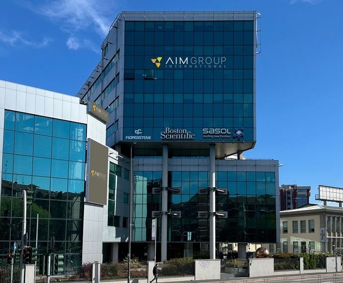 nueva sede de AIM Group International ubicada en Viale Enrico Forlanini 23 de Milán