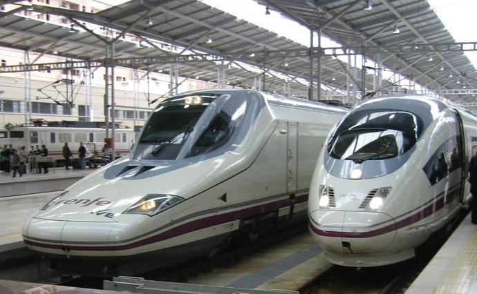 Renfe programa un nuevo AVE entre Valencia y Madrid