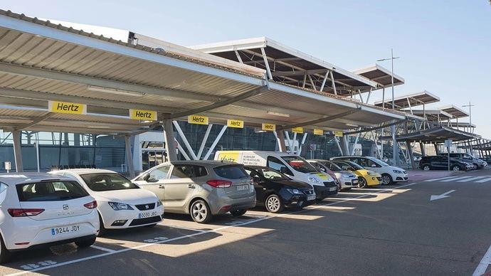 Aena comienza el proceso de renovación del alquiler de vehículos en sus aeropuertos