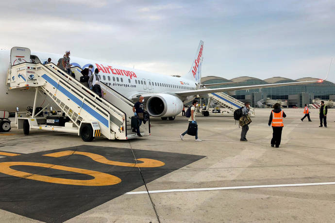 La red de Aena opera 465 vuelos de repatriación