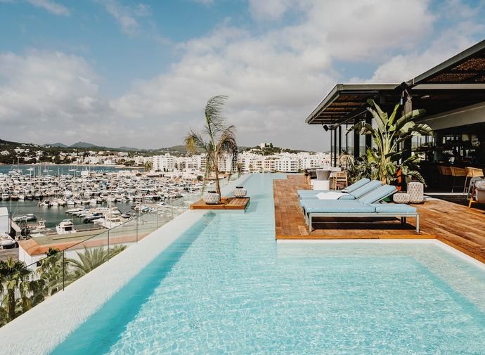 Aguas de Ibiza Grand Luxe Hotel reabre eL 14 de mayo