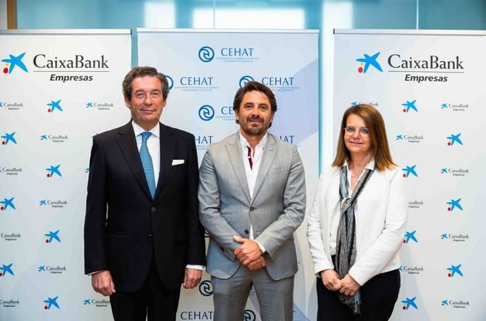 CaixaBank financia a los hoteles de CEHAT con 2.000 millones de euros