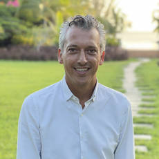 Christian Castro.